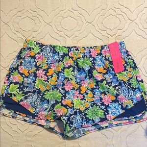 Disney Lilly Pulitzer Ocean Trail Shorts - Large